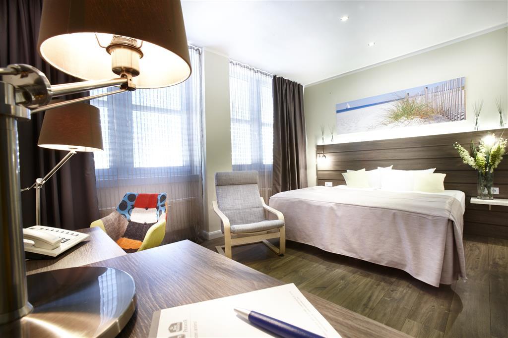 Hotel Kiel By Golden Tulip חדר תמונה